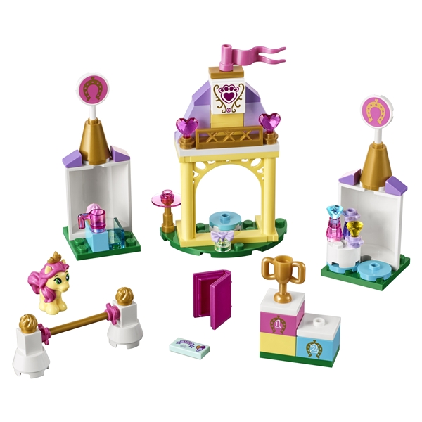 41144 LEGO Disney Princess Peppis kungliga stall (Bild 3 av 6)
