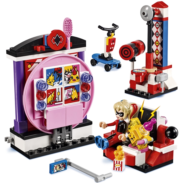 41236 LEGO Super Hero Girls Harley Quinn Sovrum (Bild 4 av 5)