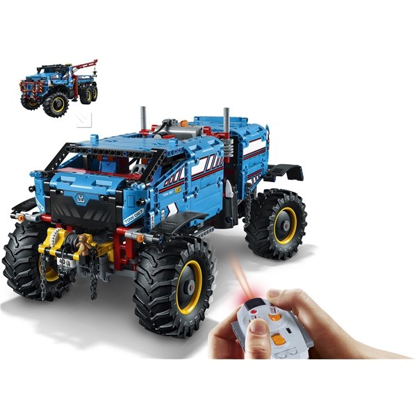 42070 LEGO Technic Terränggående Bärgningsbil (Bild 6 av 6)