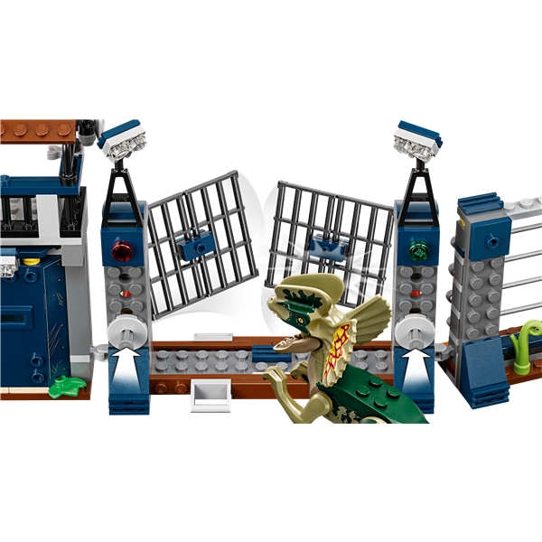 75931 LEGO Jurassic Dilophosaurus Stationsattack (Bild 6 av 6)