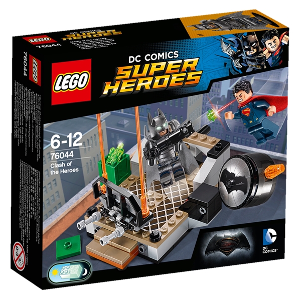76044 LEGO Hjältarnas sammandrabbning (Bild 1 av 3)