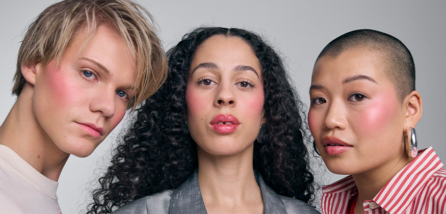 IsaDora - Blush Stick på köpet