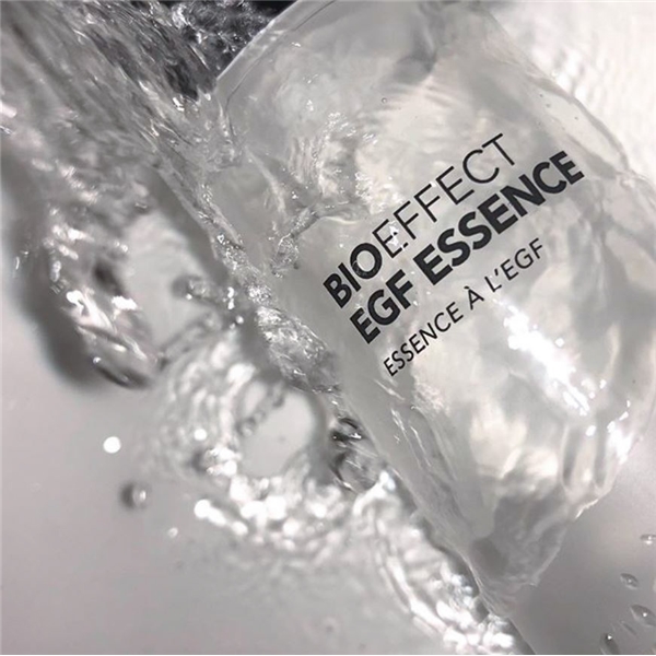 BioEffect EGF Facial Essence (Bild 7 av 7)