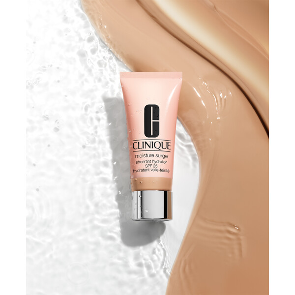 Moisture Surge Sheertint Hydrator (Bild 2 av 3)