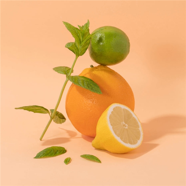 Hand & Body Lotion Sparkling Citrus (Bild 4 av 5)