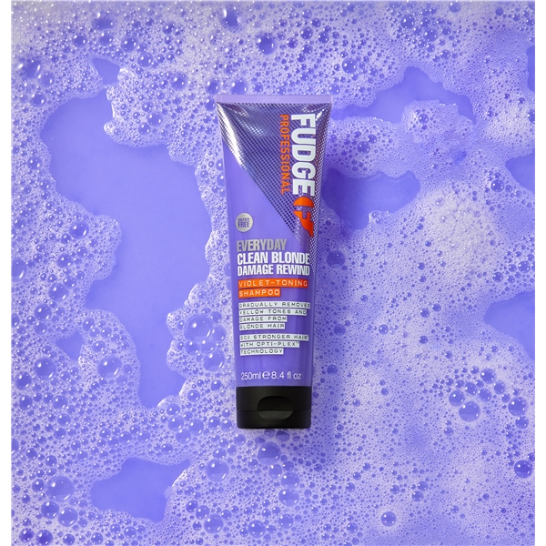 Fudge Clean Blonde Everyday Shampoo (Bild 4 av 11)