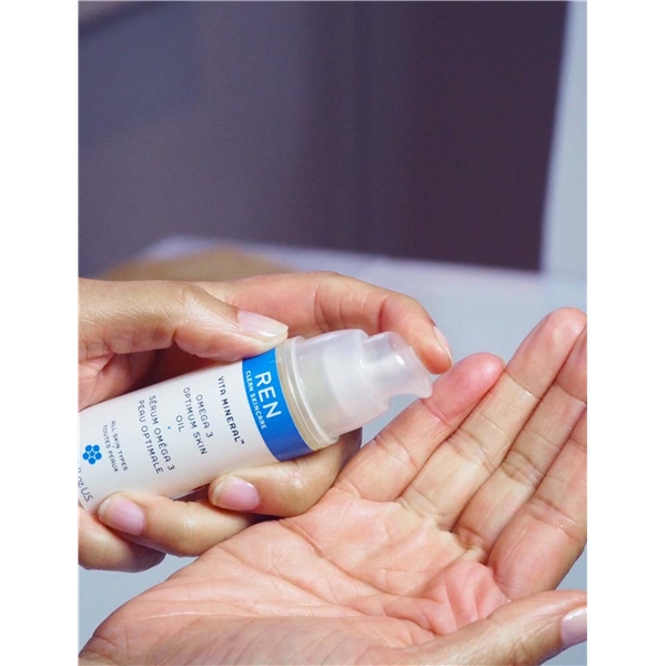 REN Vita Mineral Omega 3 Optimum Skin Oil (Bild 2 av 6)