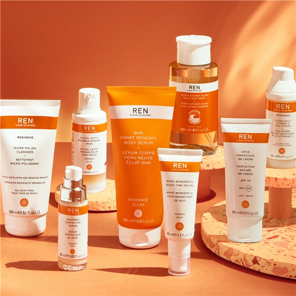 REN Radiance Perfection Serum (Bild 2 av 2)