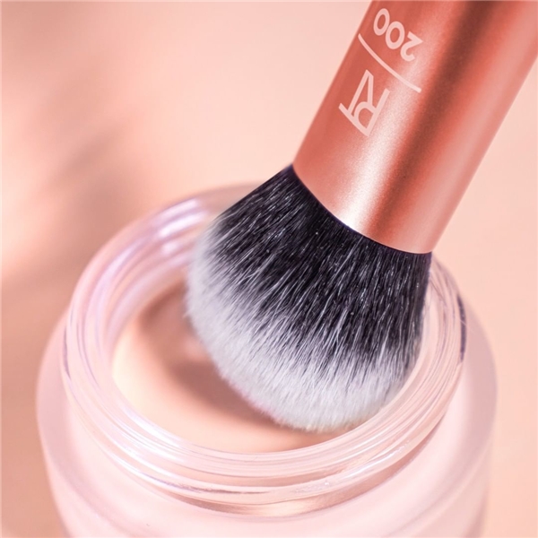 Real Techniques Mini Expert Face Brush (Bild 2 av 2)