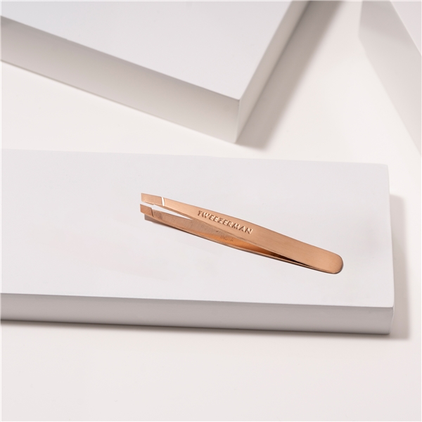 Mini Slant Tweezer Rose Gold (Bild 4 av 5)