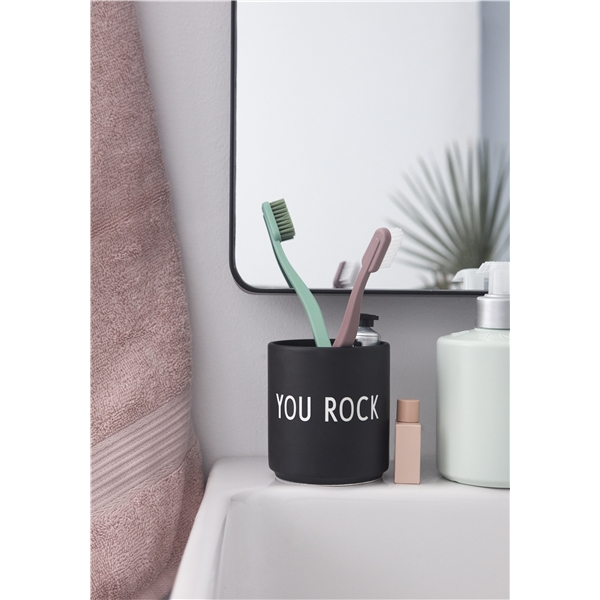 Design Letters Favoritmugg You Rock Svart (Bild 2 av 3)