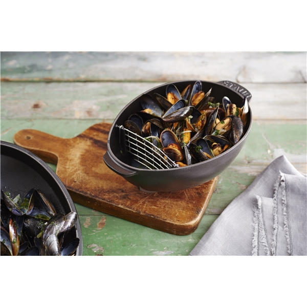 Staub Mussel gryta 2 L (Bild 3 av 3)