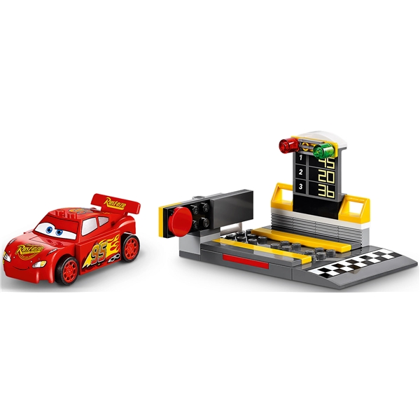 10730 LEGO Juniors Blixten McQueen (Bild 5 av 7)