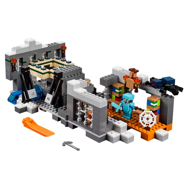 21124 LEGO Minecraft End-portalen (Bild 2 av 3)