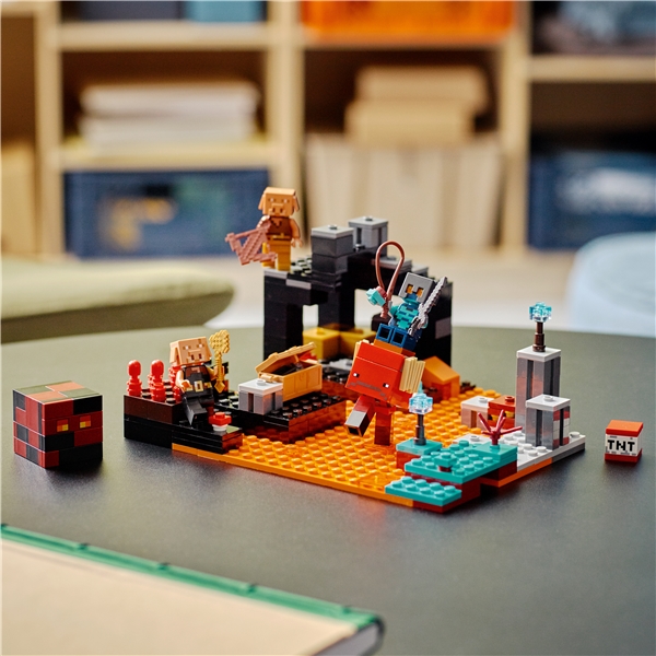 21185 LEGO Minecraft Netherbastionen (Bild 6 av 6)