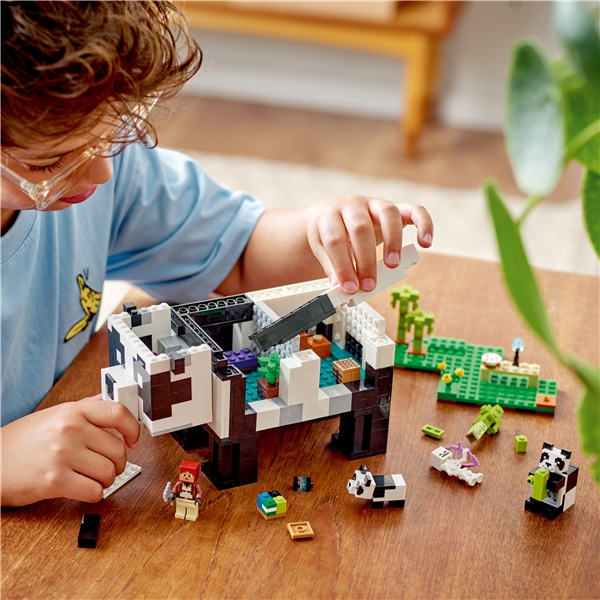 21245 LEGO Minecraft Pandaparadiset (Bild 4 av 6)
