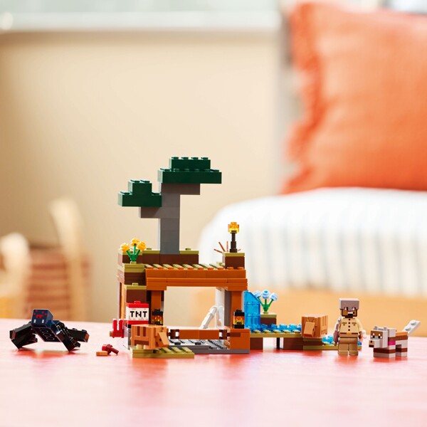 21269 LEGO Minecraft Bältdjursgruvan (Bild 6 av 6)