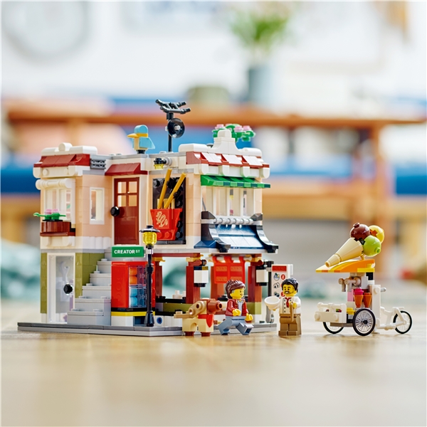 31131 LEGO Creator Nudelbutik i Stan (Bild 6 av 6)