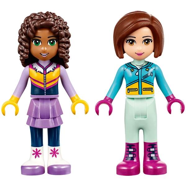 41323 LEGO Friends Vinterresort Stuga (Bild 4 av 6)