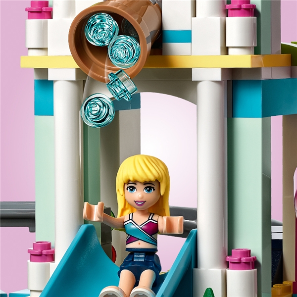 41347 LEGO Friends Heartlake Citys resort (Bild 4 av 6)