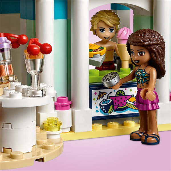 41347 LEGO Friends Heartlake Citys resort (Bild 5 av 6)