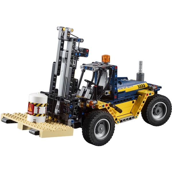 42079 LEGO Technic Gaffeltruck (Bild 3 av 3)