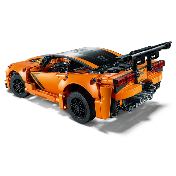 42093 LEGO Technic Chevrolet Corvette ZR1 (Bild 5 av 5)