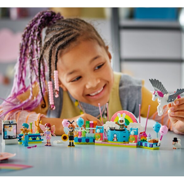 42661 LEGO Friends Maskeradfest (Bild 5 av 6)