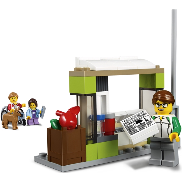 60154 LEGO City Busstation (Bild 5 av 10)