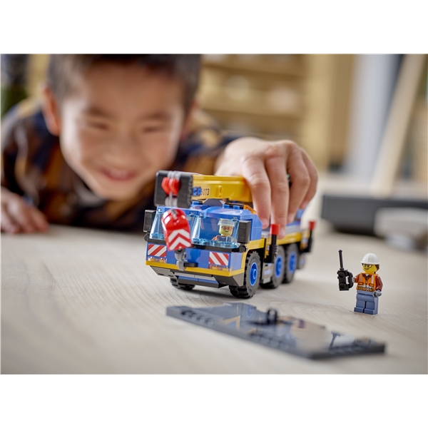 60324 LEGO City Great Vehicles Mobilkran (Bild 6 av 6)