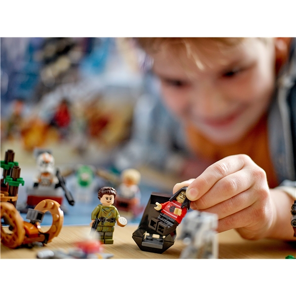 75366 LEGO Star Wars Adventskalender (Bild 4 av 4)