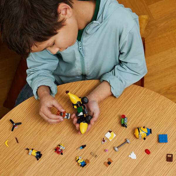 75580 LEGO Minioner & Bananbil (Bild 4 av 7)