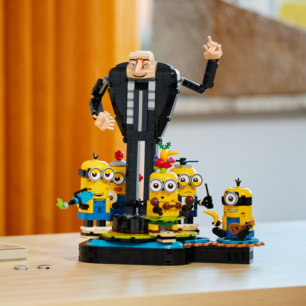 75582 LEGO Klossbyggd Gru med Minioner (Bild 6 av 6)