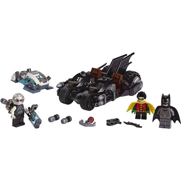 76118 LEGO Super Heroes Mr. Freeze mot Batcycle (Bild 3 av 3)