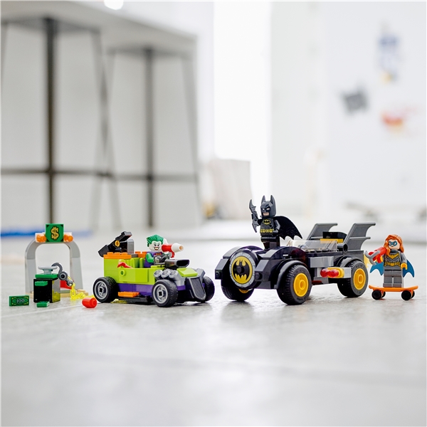 76180 LEGO Batman mot Jokern: Batmobilejakt (Bild 4 av 5)