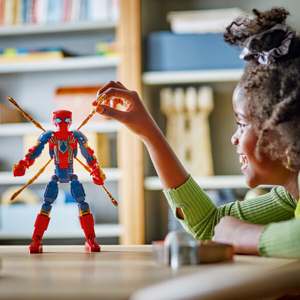 76298 LEGO Marvel Byggfigur Iron Spider-Man (Bild 5 av 6)