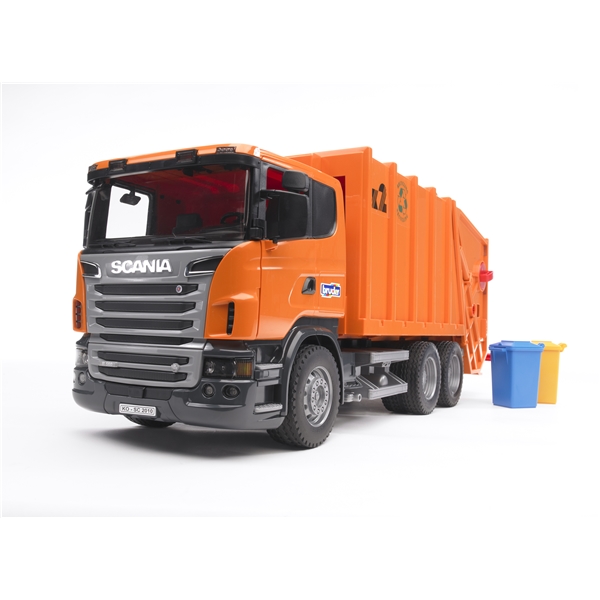 Bruder 3561 Scania Sopbil (Bild 1 av 8)