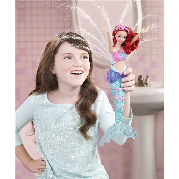 Disney Prinsessor Water Show Ariel (Bild 1 av 5)