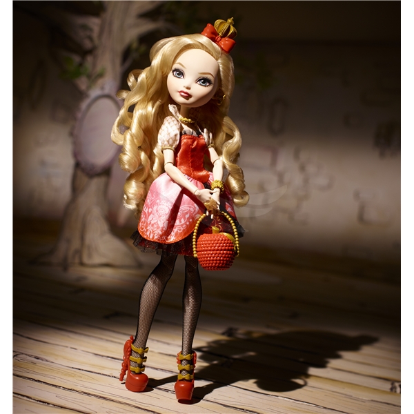 Ever After High - Core Royal Doll Apple White (Bild 2 av 3)