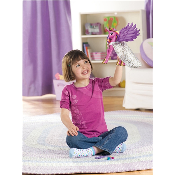 My Little Pony Princess Cadance Fashion Pony (Bild 3 av 3)