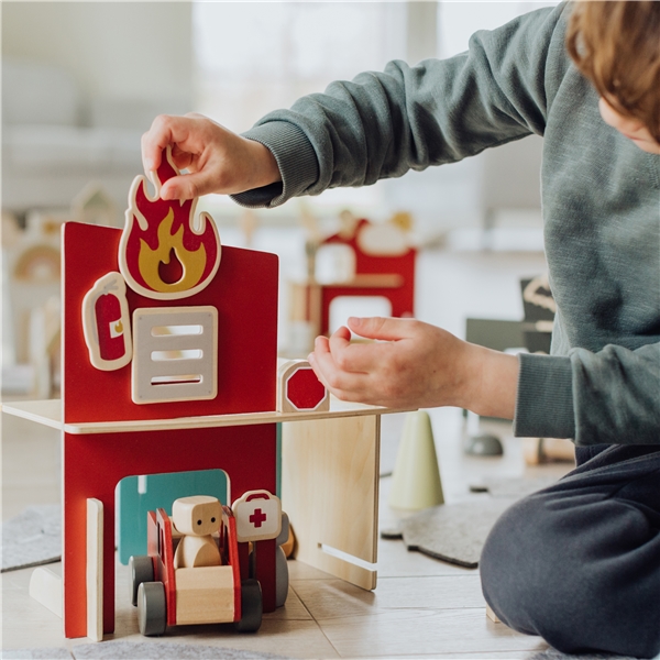 Micki Lekvärld Brandbilsset (Bild 3 av 4)