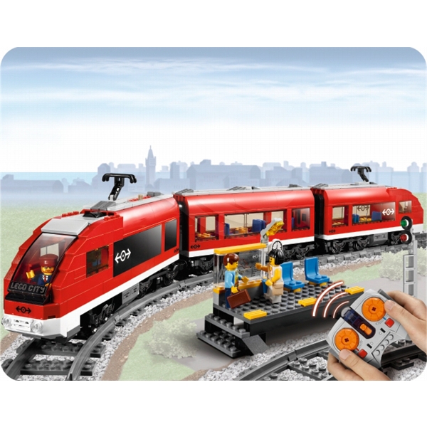 7938 Passagerartåg (Bild 2 av 2)