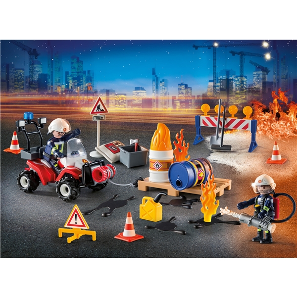9486 Playmobil Adventskalender Brandräddning (Bild 2 av 2)