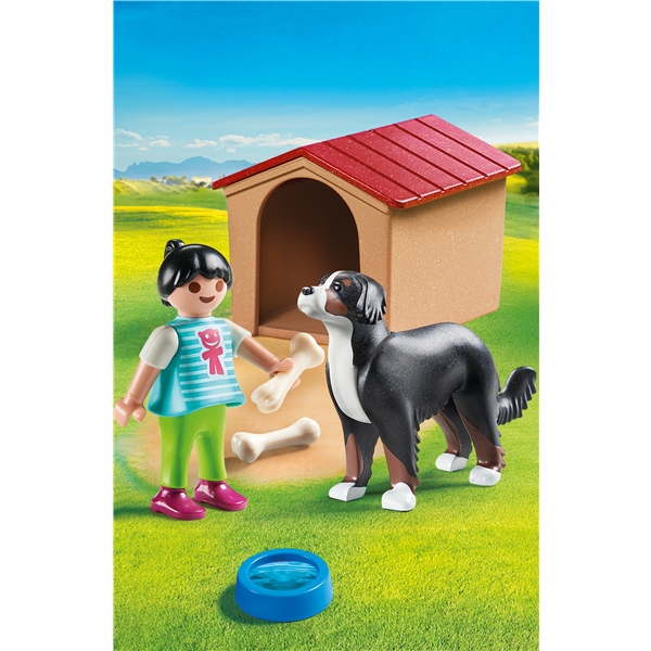 70136 Playmobil Hund med Hundkoja (Bild 2 av 2)