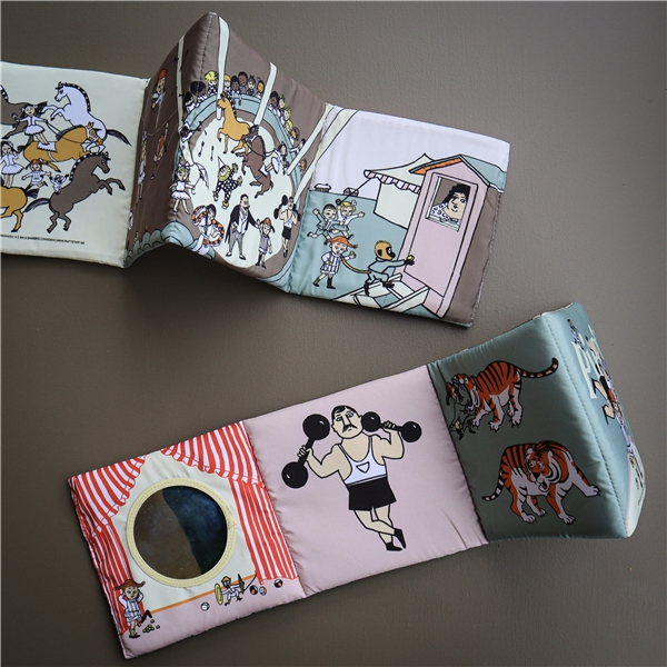 Pippi Cirkus Prasselbok (Bild 5 av 6)